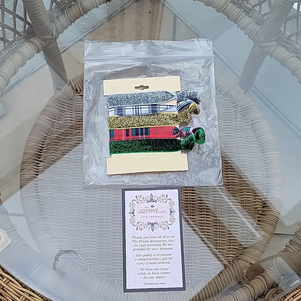 L Erickson Christmas pattern hair ties